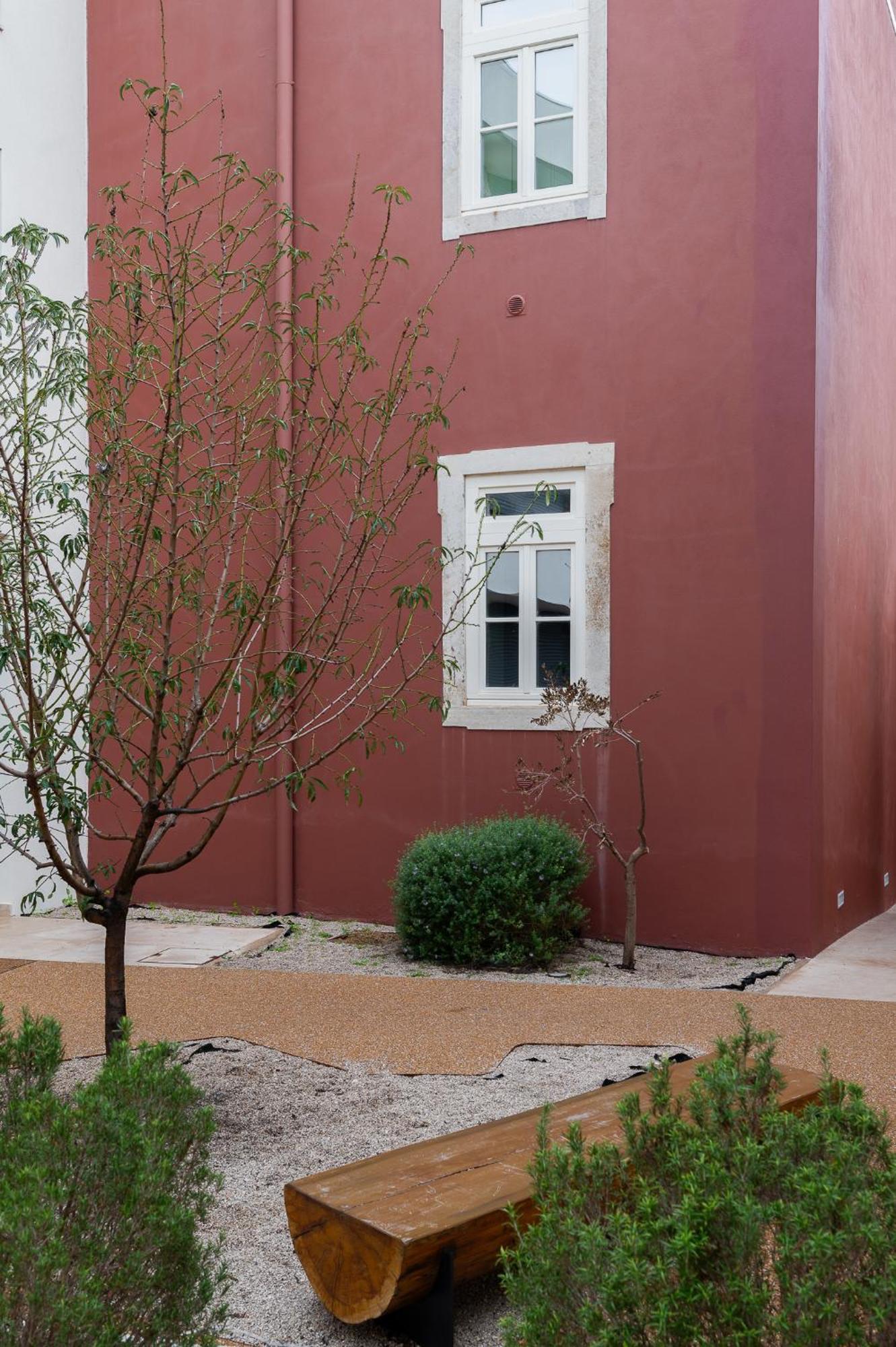 Compromisso 25 Apartment Faro Luaran gambar